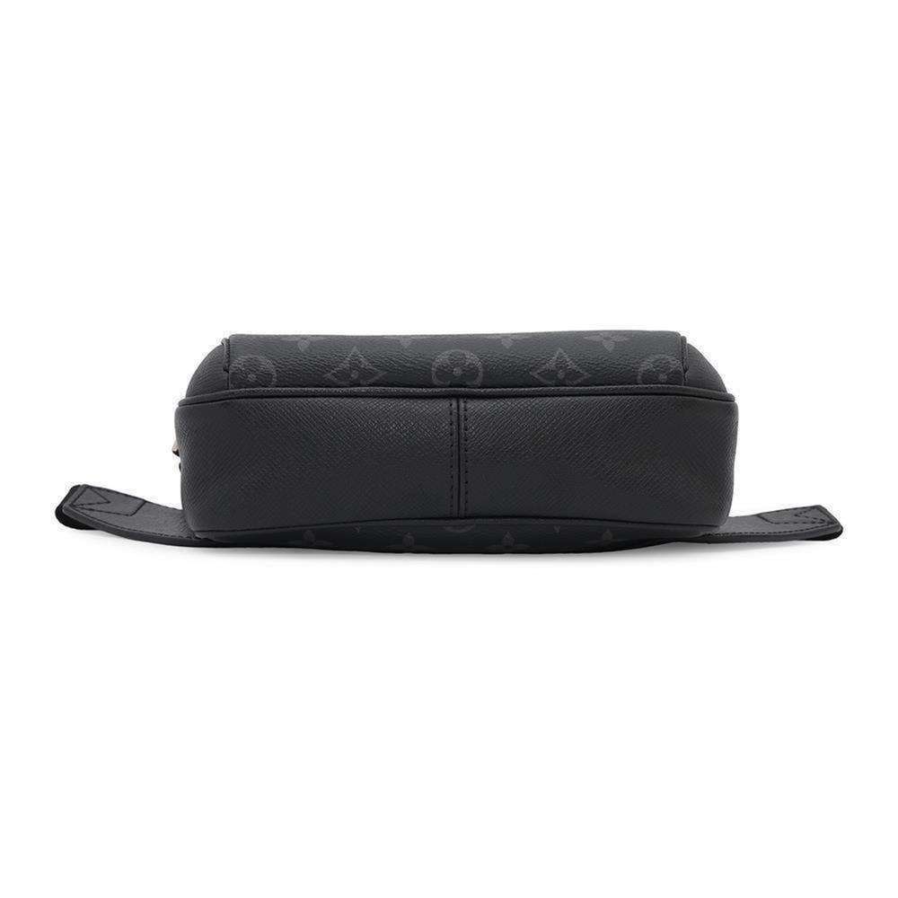 LOUIS VUITTON Black Monogram Fanny Pack - Picture 4 of 13
